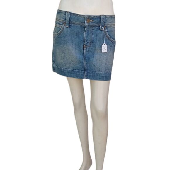 53017..SO Jeans Skirt Size 7 - Picture 2 of 5